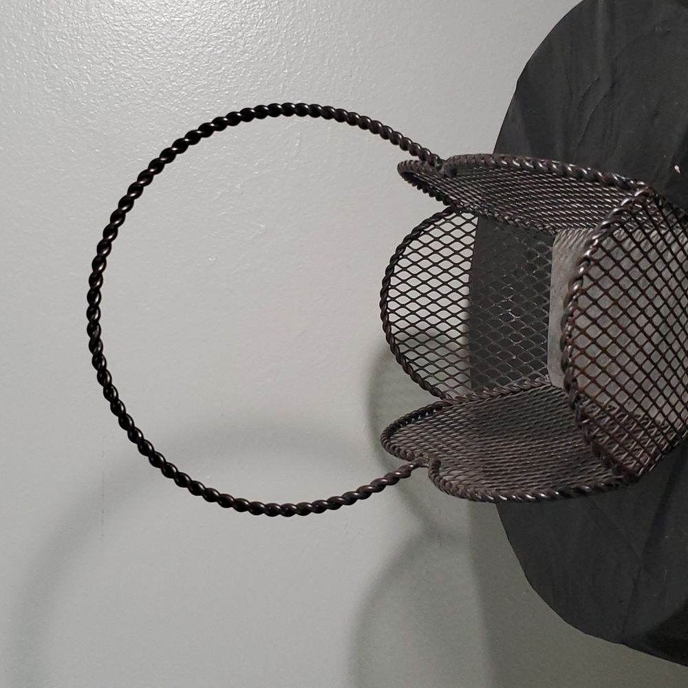 💥FALL SALE💥Antique Metal Basket